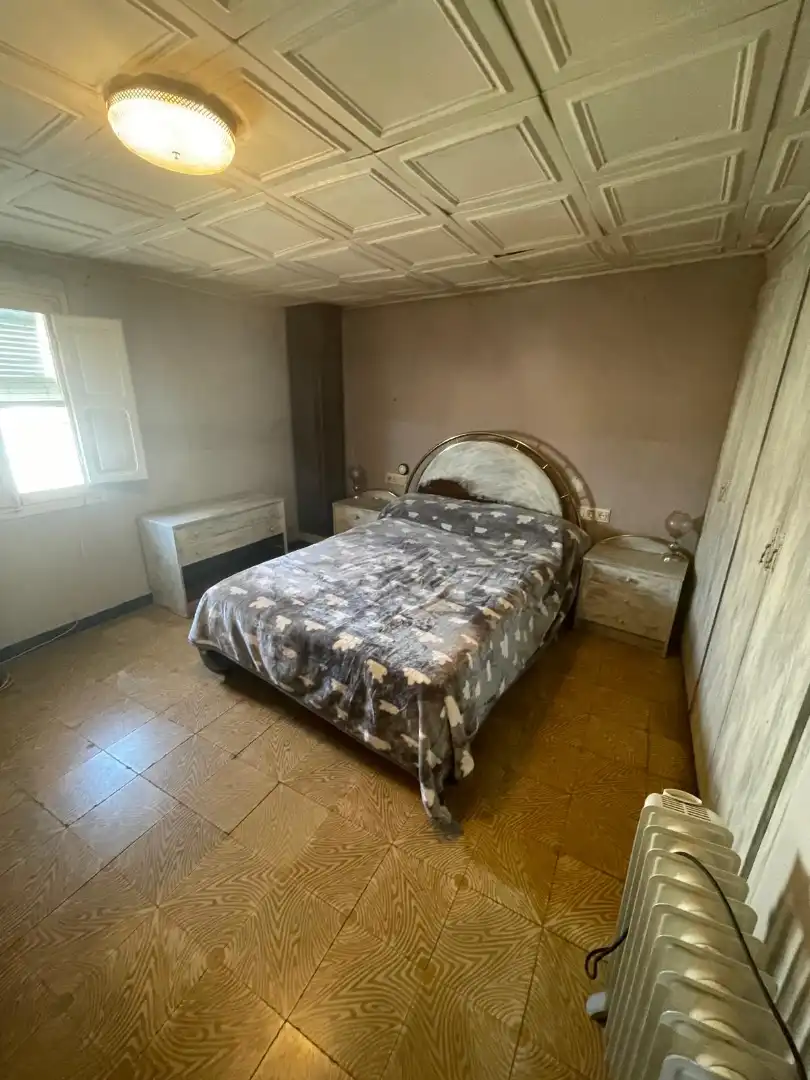 Dormitori de Casa o xalet en venda en Fraga amb Moblat, Forn i Microones
