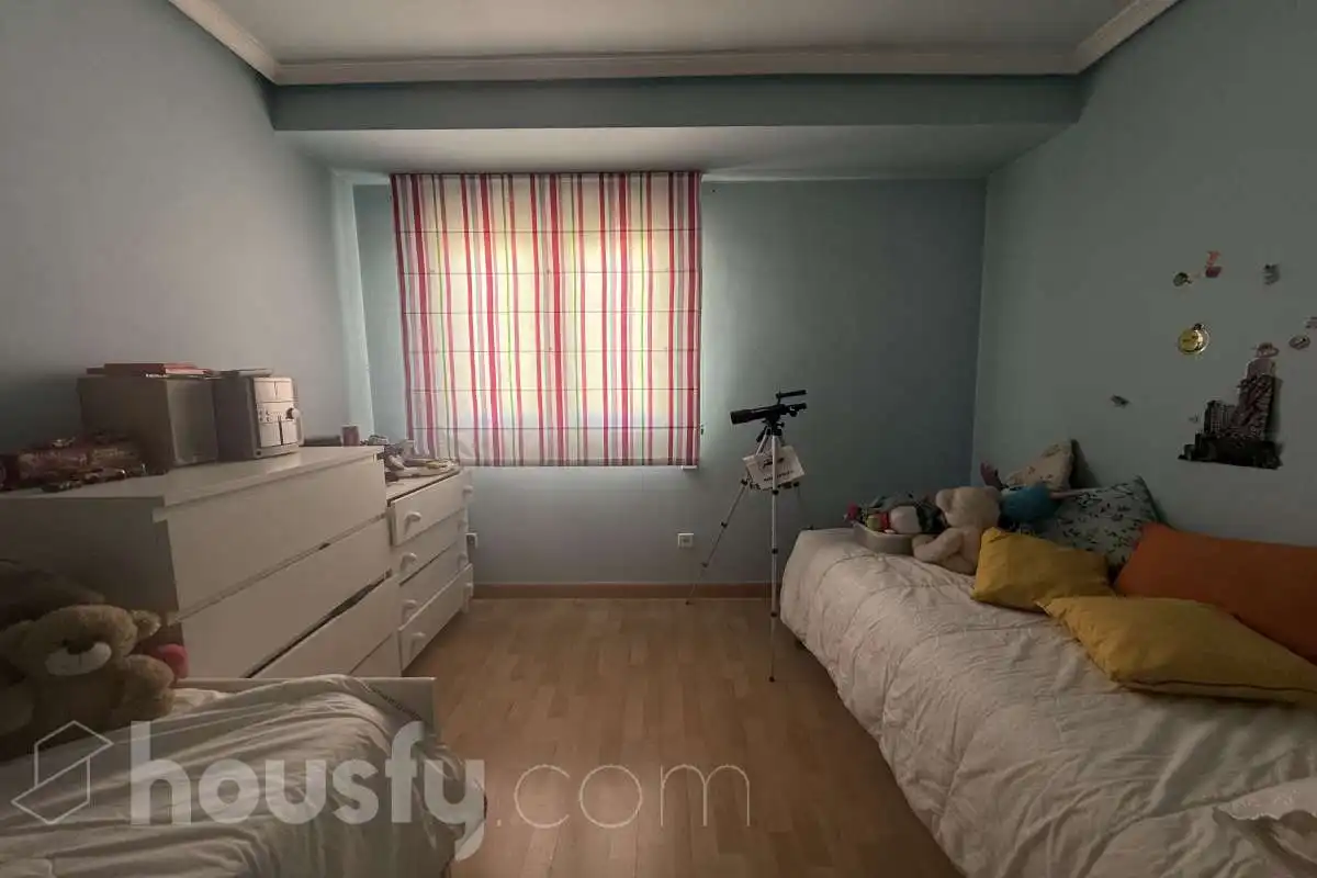 Schlafzimmer von Maisonette zur Miete in Madrid mit Klimaanlage, Heizung und Terrasse