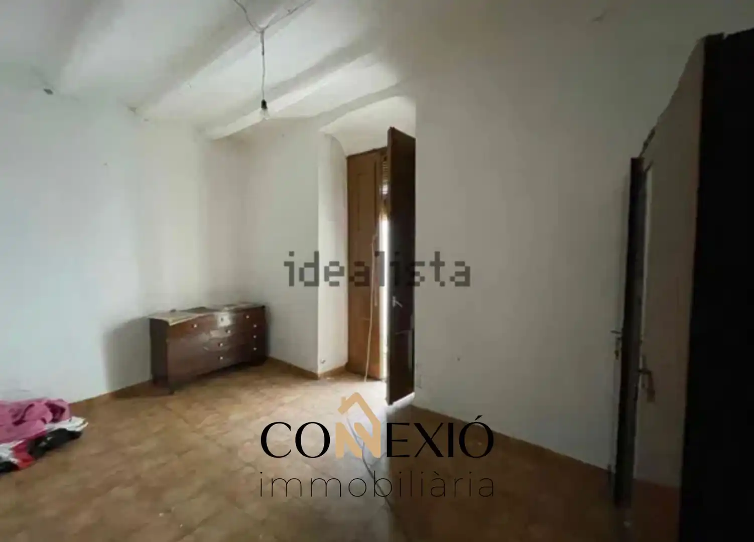 Buildings for sale in Bàscara