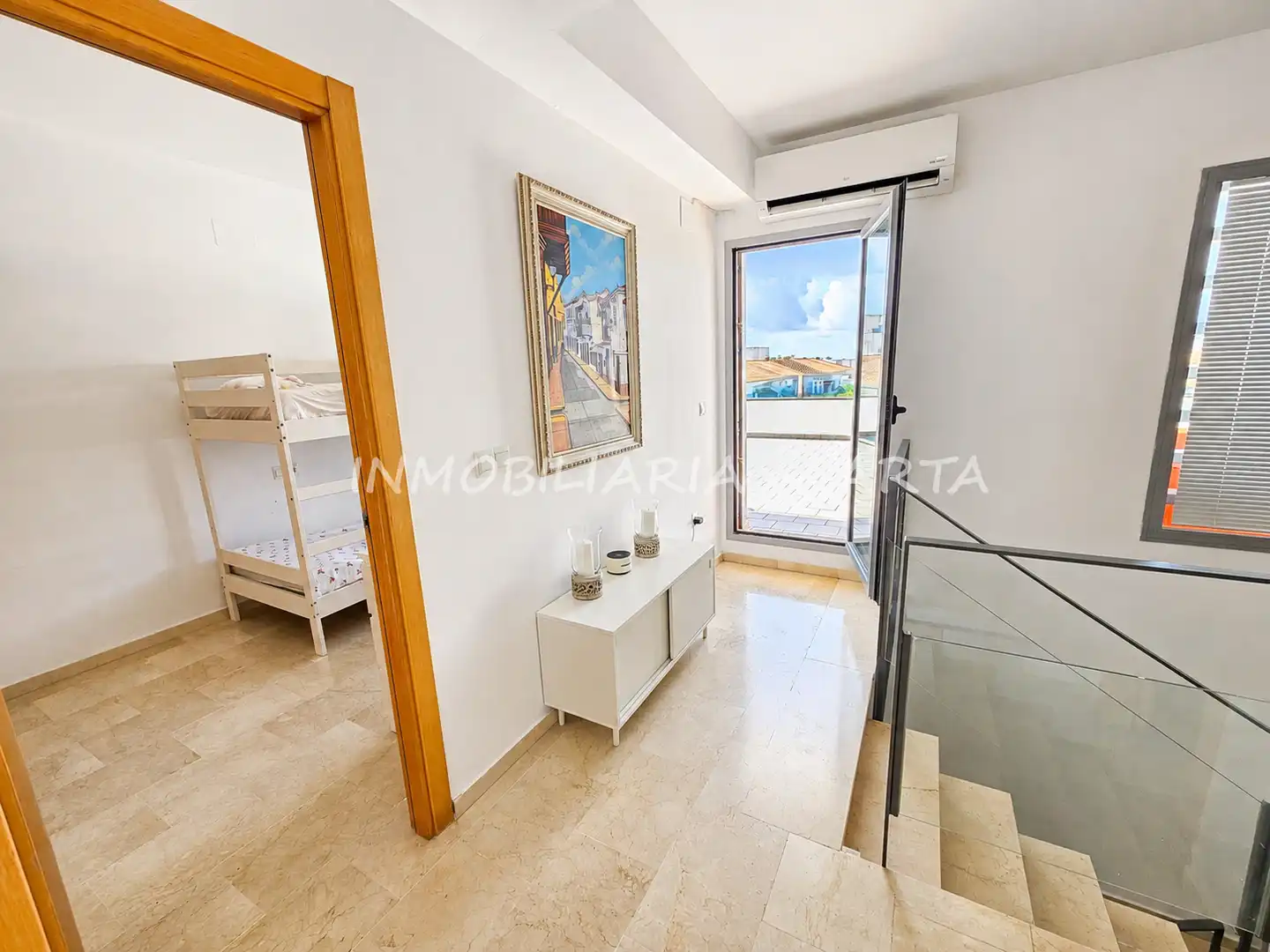Attic for rent in Avenida Presidente Adolfo Suarez, 2, Sanlúcar la Mayor