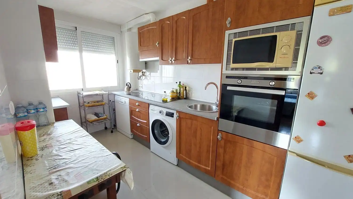 Cocina de Piso en venta en Alicante / Alacant con Aire acondicionado, Calefacción y Jardín privado