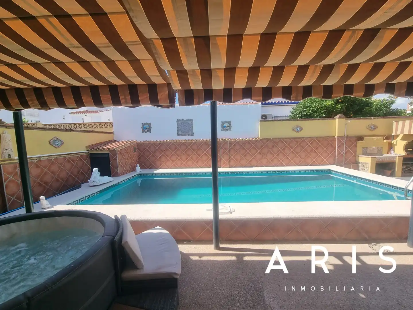 Chalet con piscina en venta en Jardines de Alhaurín - Huerta Alta - Fuensanguínea, imagen 4