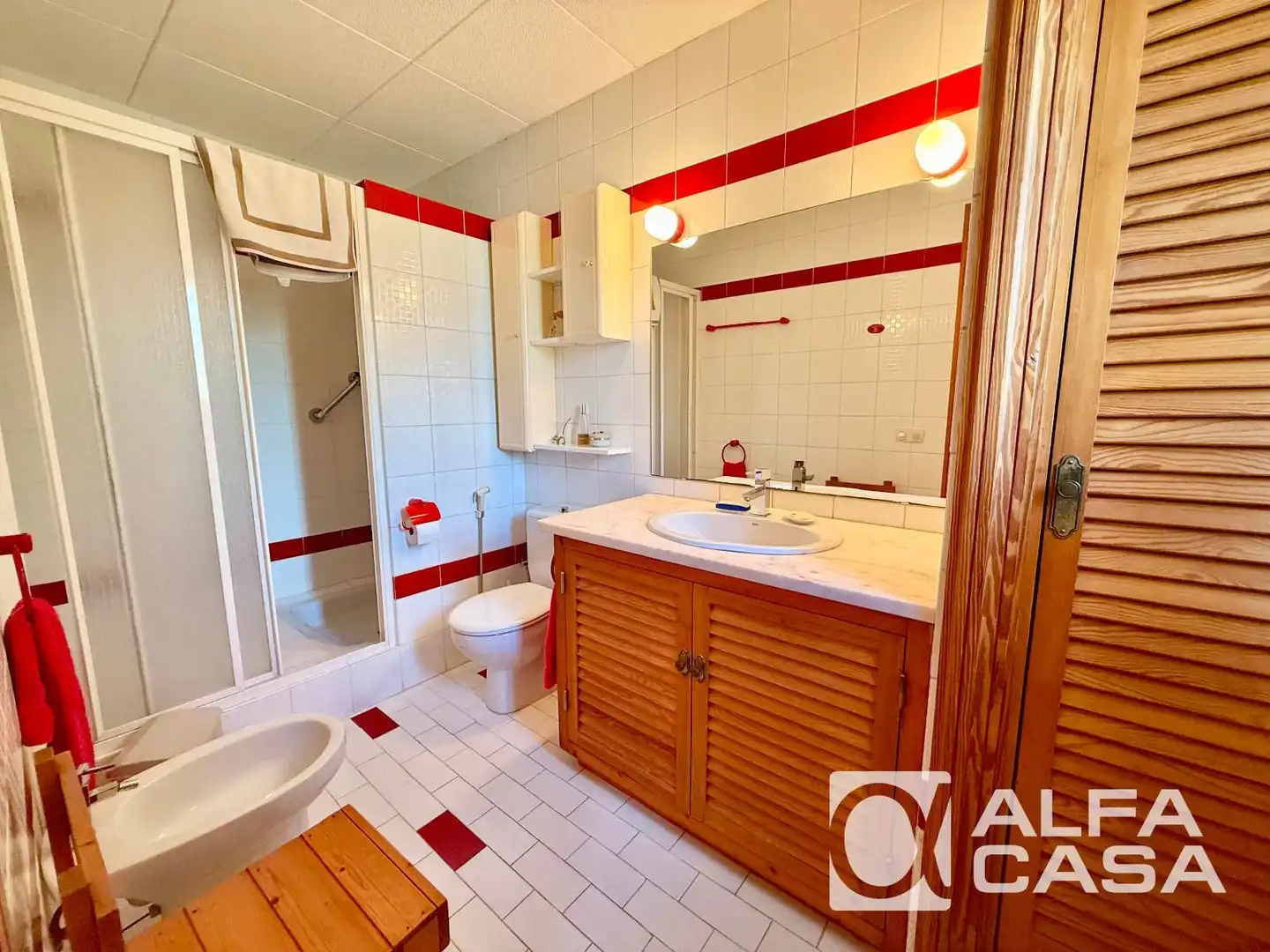 Bany de Casa o xalet en venda en Lloret de Mar amb Aire condicionat, Calefacció i Terrassa