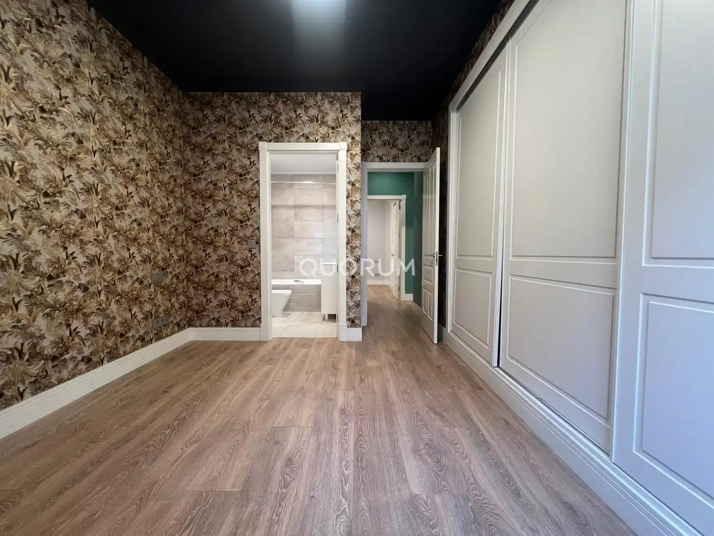 Habitación de Piso de alquiler en Bilbao  con Calefacción, Parquet y Balcón