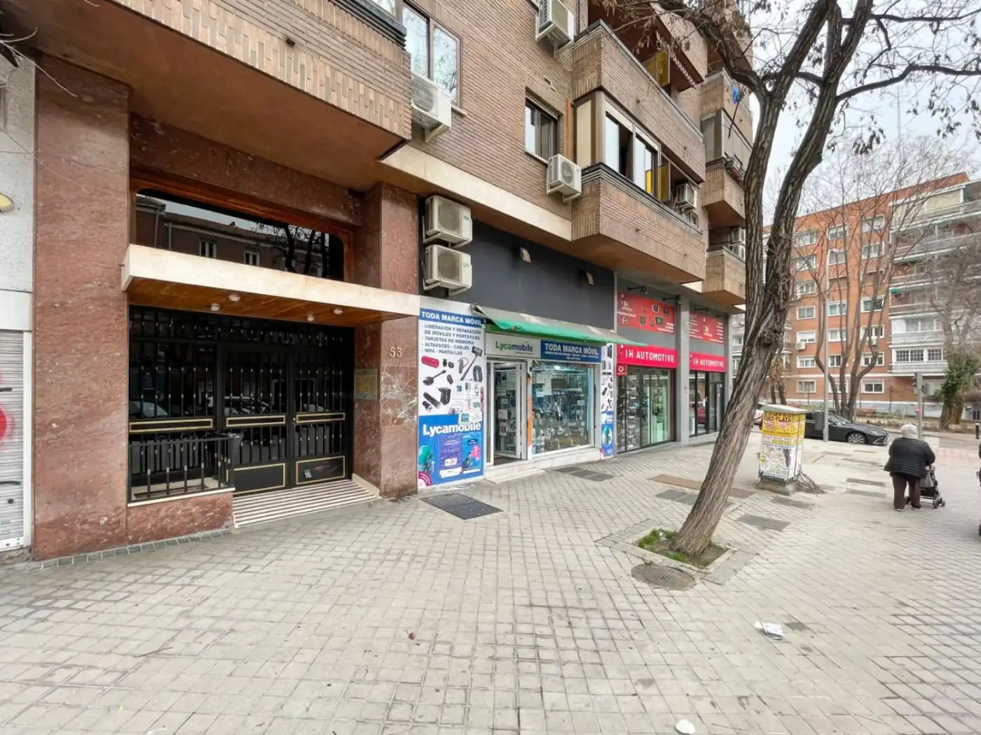 Piso en venta en Madrid con Calefacción y Terraza