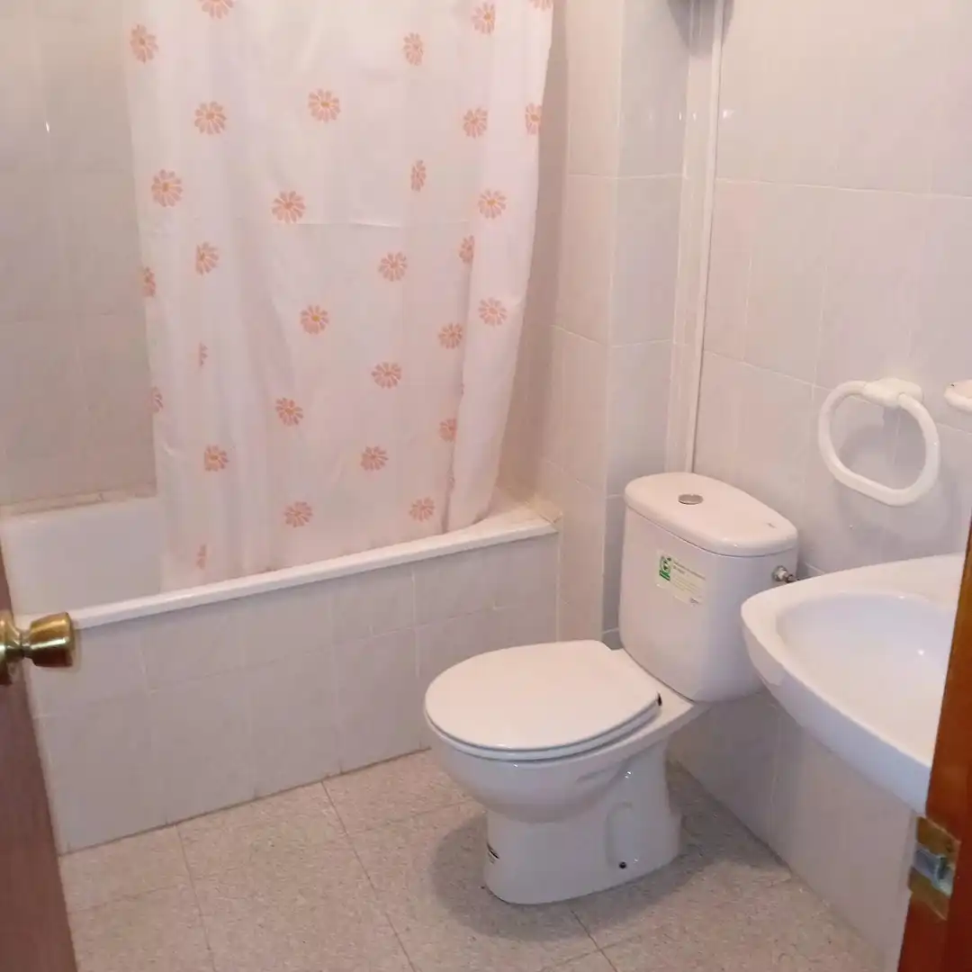 Baño de Edificio en venta en Villaconejos con Alarma