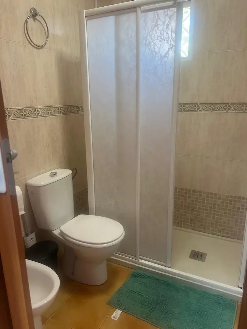 Casa o xalet de lloguer a MONTEVIDEO - BO PERAL, Barrio de Peral - San Félix