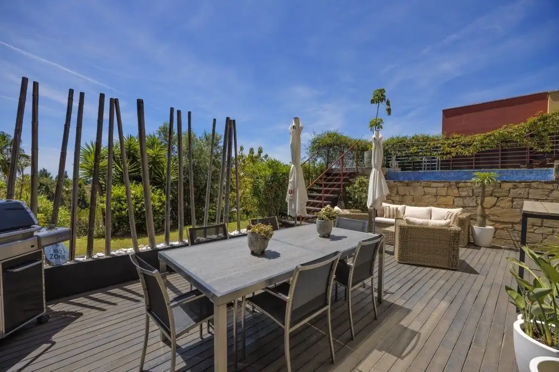 Terraza de Casa o chalet en venta en Benahavís con Aire acondicionado, Calefacción y Jardín privado