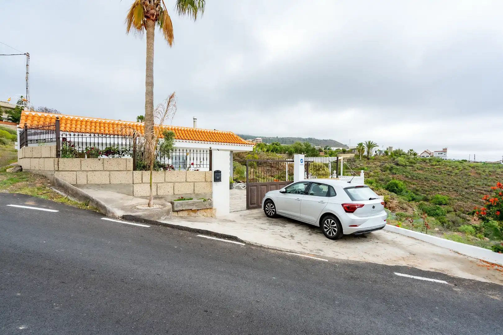 Vista exterior de Finca rústica en venta en Granadilla de Abona con Aire acondicionado, Jardín privado y Terraza