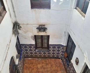 Vista exterior de Casa o xalet en venda en  Córdoba Capital amb Terrassa i Balcó