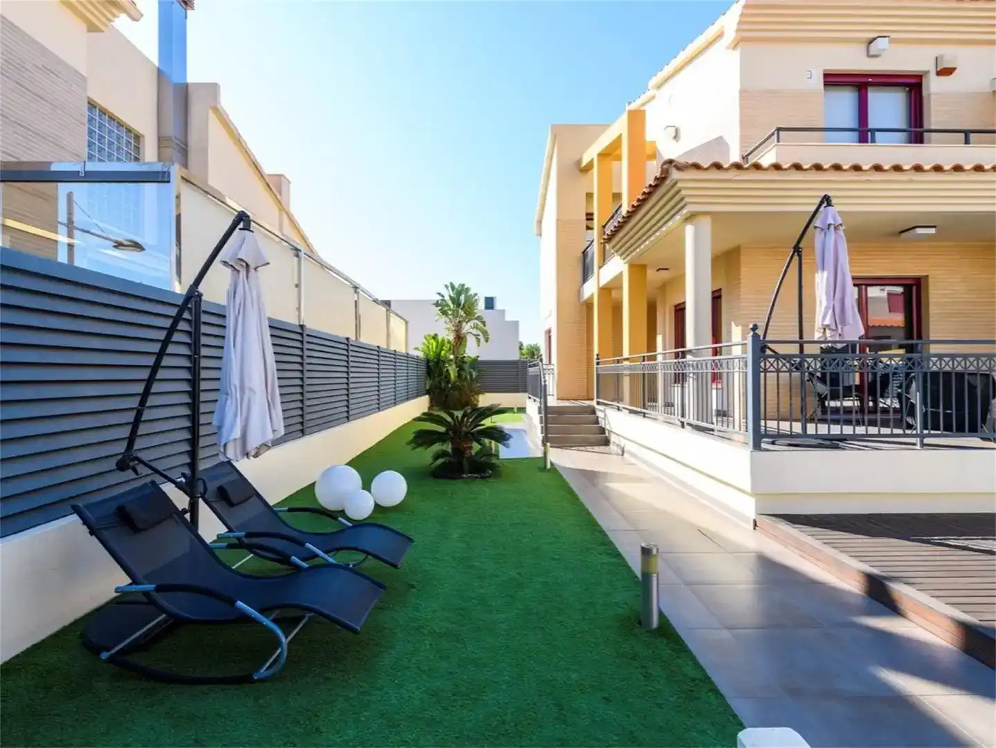 Terrassa de Casa o xalet de lloguer en Oropesa del Mar / Orpesa amb Aire condicionat, Jardí privat i Parquet