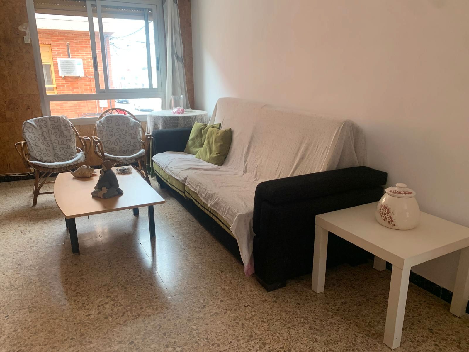 Sala de estar de Casa adosada de alquiler en Alzira con Aire acondicionado, Trastero y Amueblado