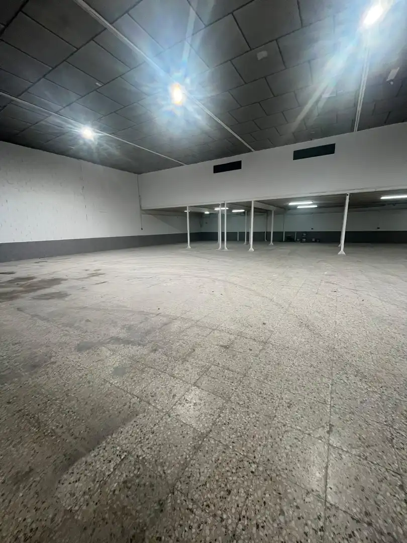 Fabrikhallen zur Miete in Algorós - El Derramador