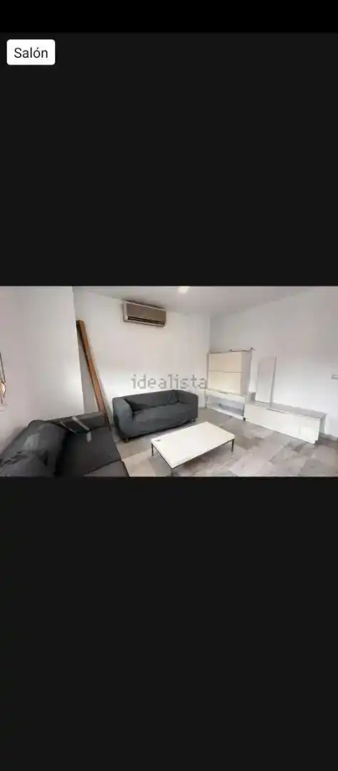 Sala d'estar de Pis en venda en Sevilla amb Aire condicionat, Traster i Piscina