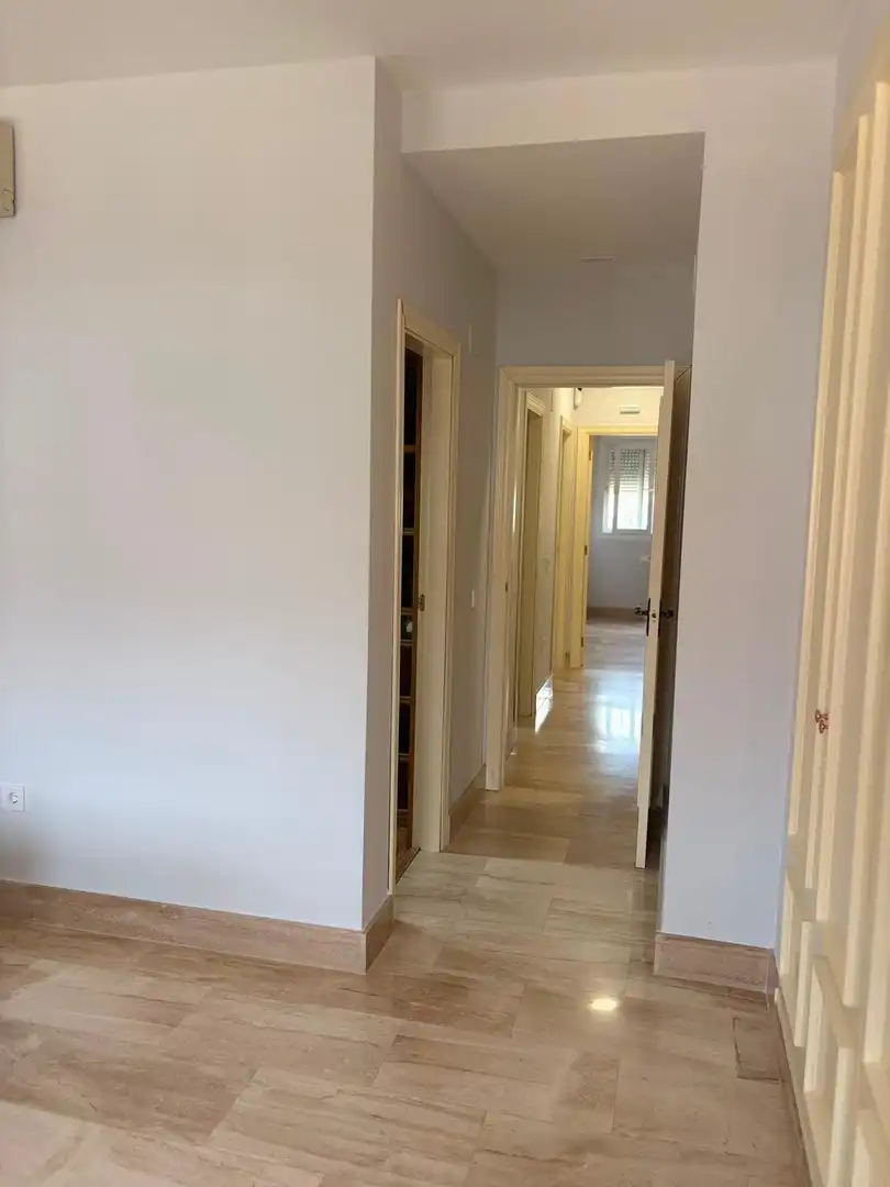 Terraced house with pool for sale in Paseo de las Palmeras, imagen 15
