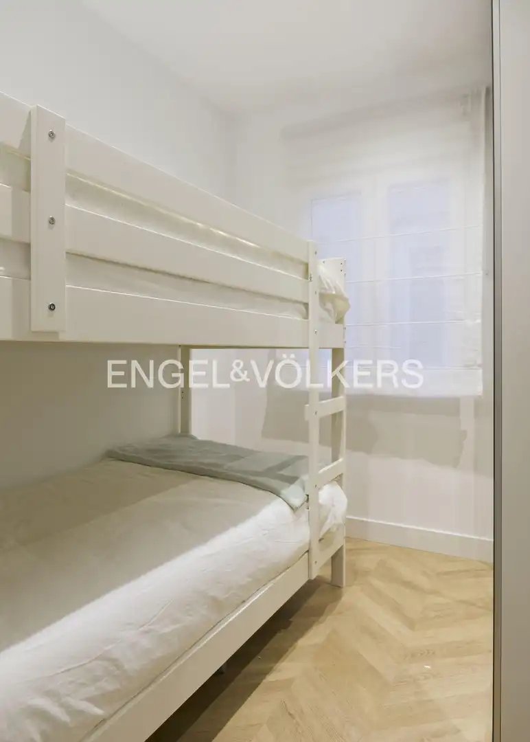 Schlafzimmer von Wohnung zur Miete in Centro