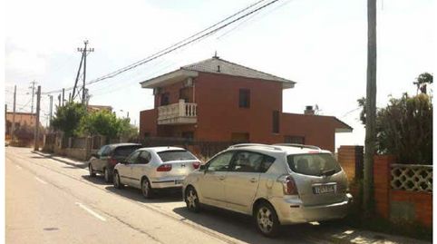 Foto 2 de Casa o chalet en venta en Camino de Les Martines, Urbanización Can Solà., Castellnou - Can Mir - Can Solà, Rubí