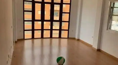 Photo 3 of Flat for rent in Calle del Jalón, Martín Carpena - Torre del Río, Málaga Capital