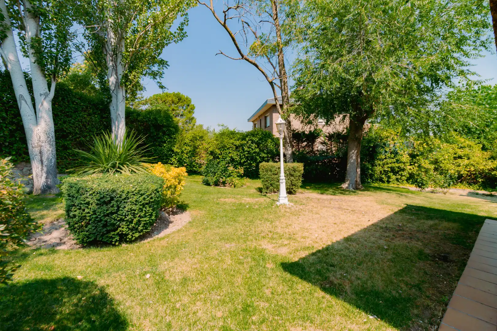 Jardí de Casa o xalet en venda en Las Rozas de Madrid amb Calefacció, Jardí privat i Parquet