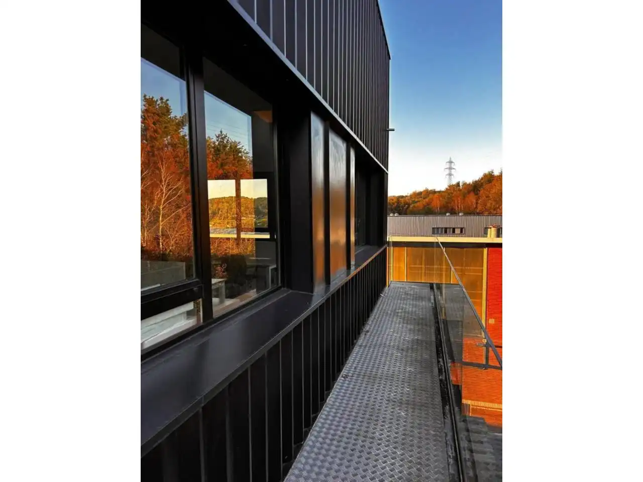 Vista exterior de Oficina de alquiler en Martutene