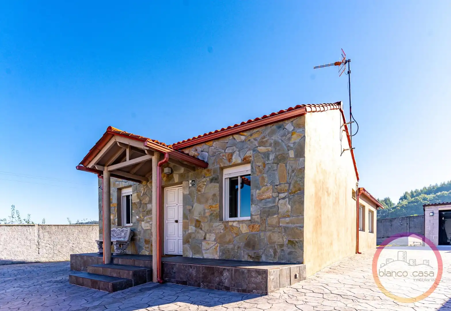 Haus zum Verkauf in Carballo, imagen 44