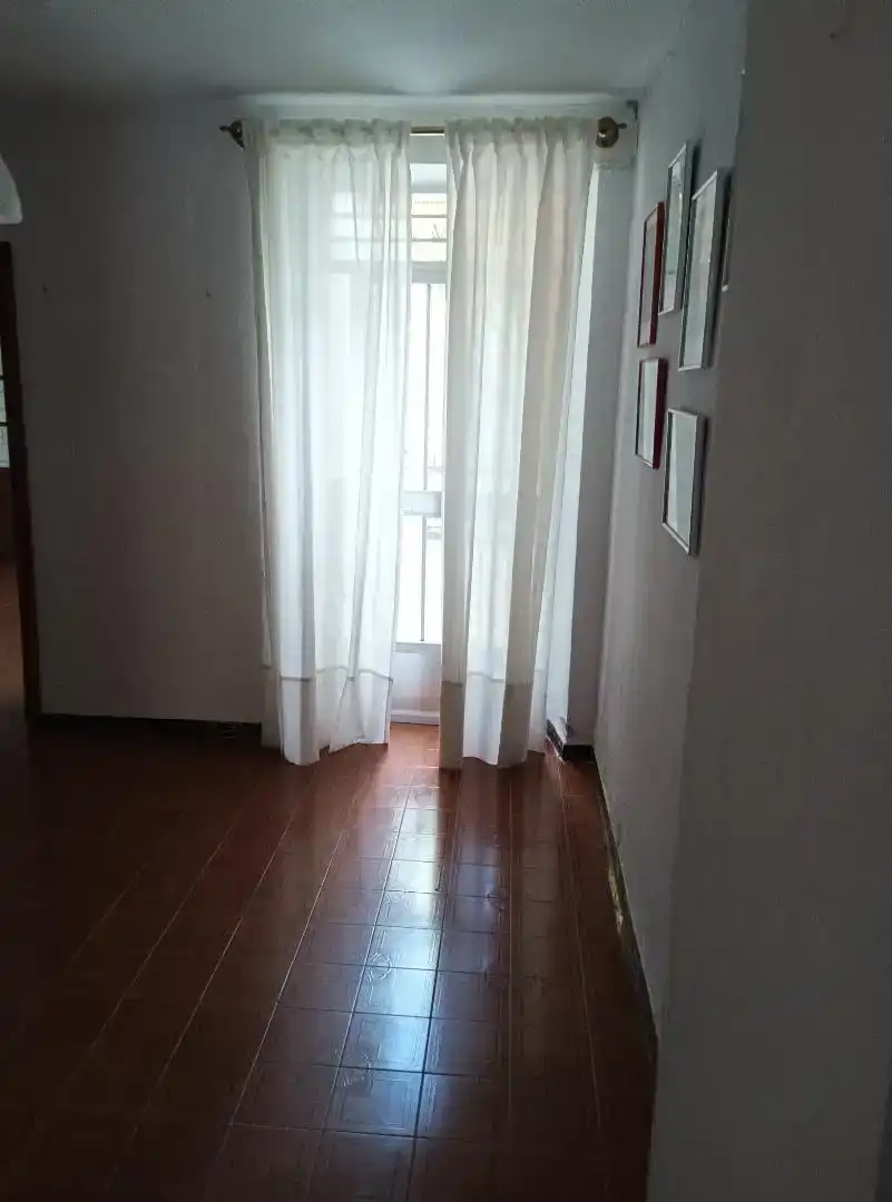 Dormitori de Pis en venda en Lucena amb Balcó