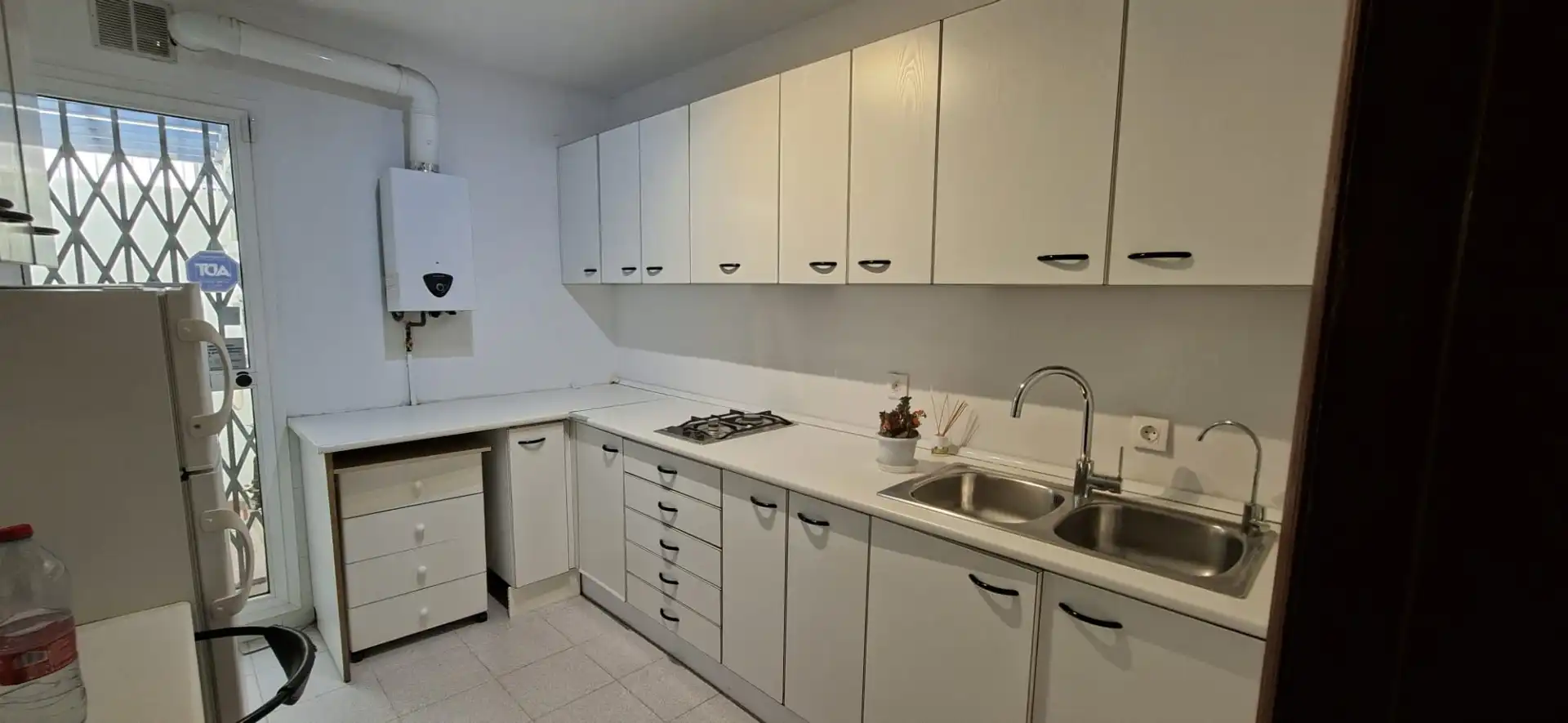 Kitchen of Flat for sale in Málaga  with Air Conditioner and Terrace