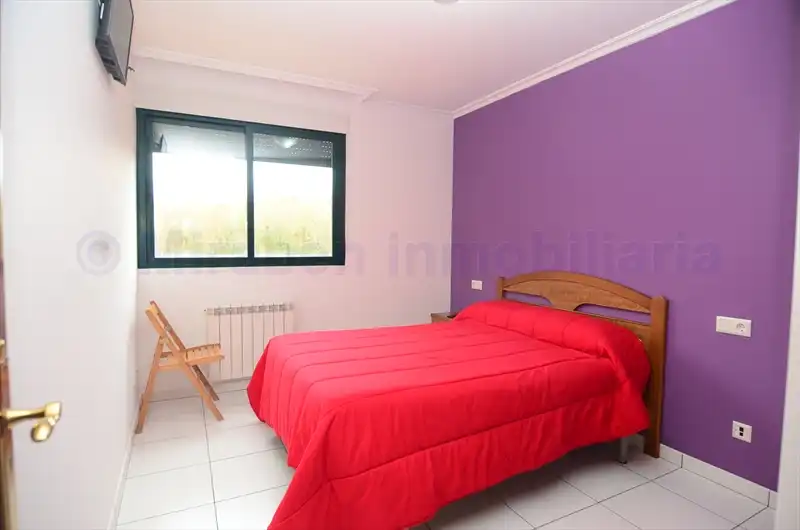 Schlafzimmer von Wohnung zur Miete in Boiro mit Heizung, Terrasse und Abstellraum