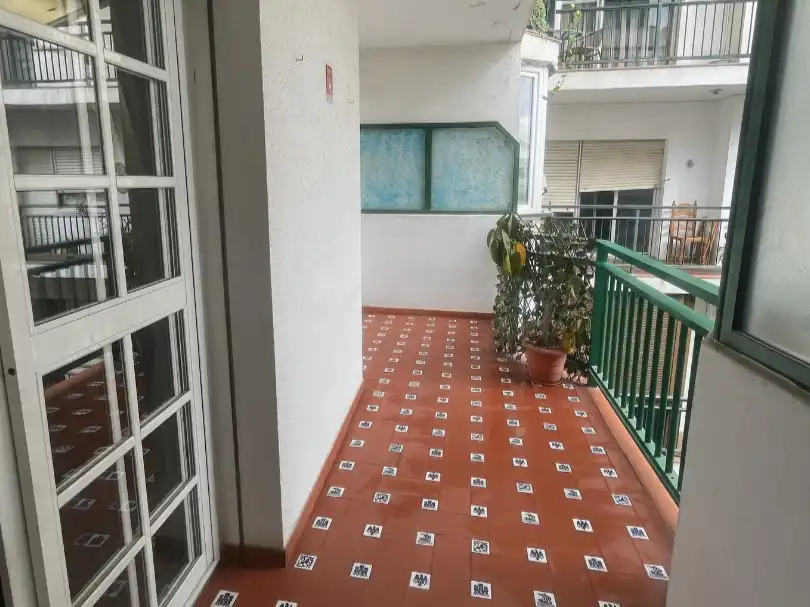 Terrassa de Pis en venda en Algeciras amb Terrassa i Balcó