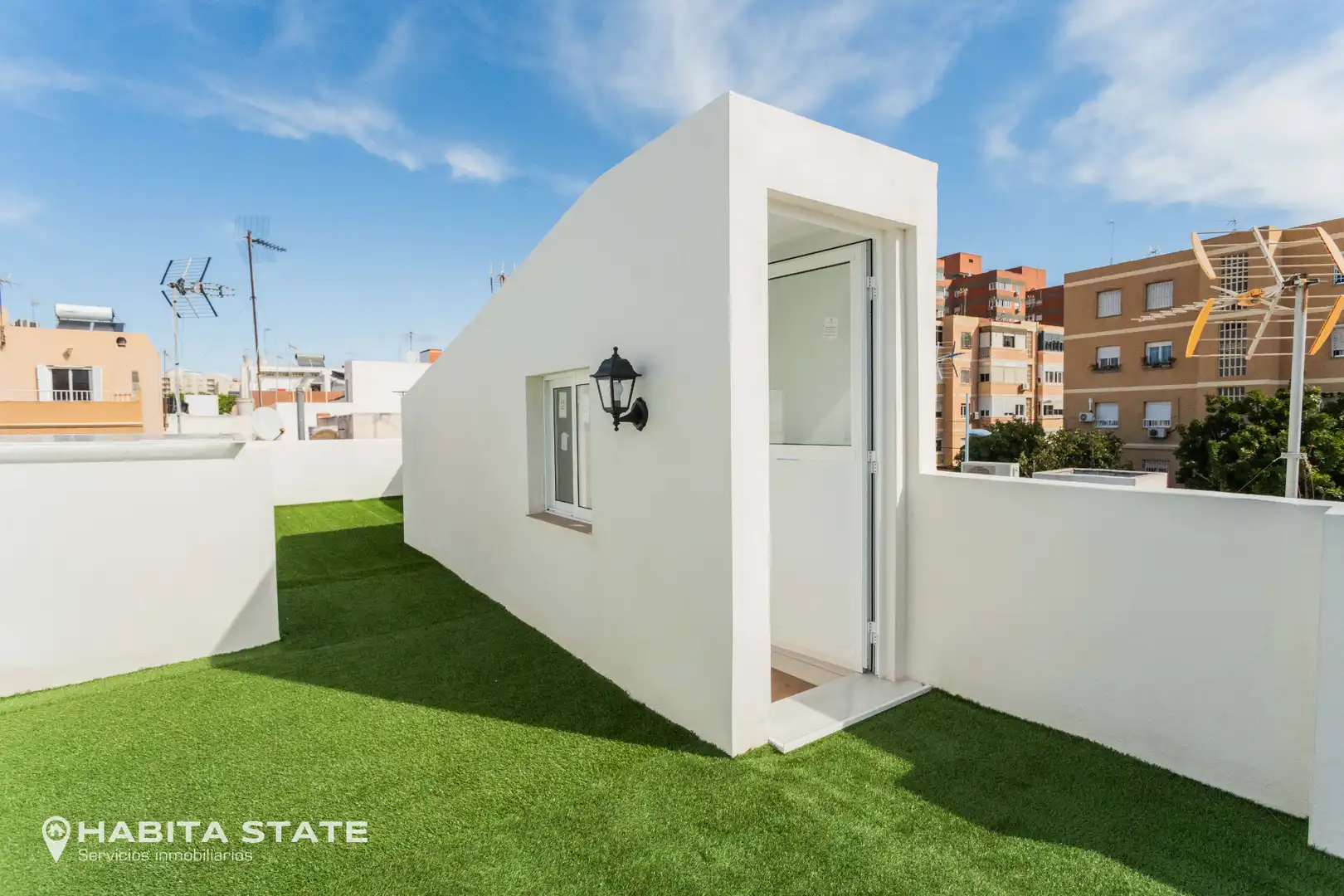 Terrassa de Casa o xalet en venda en Almería amb Terrassa i Traster