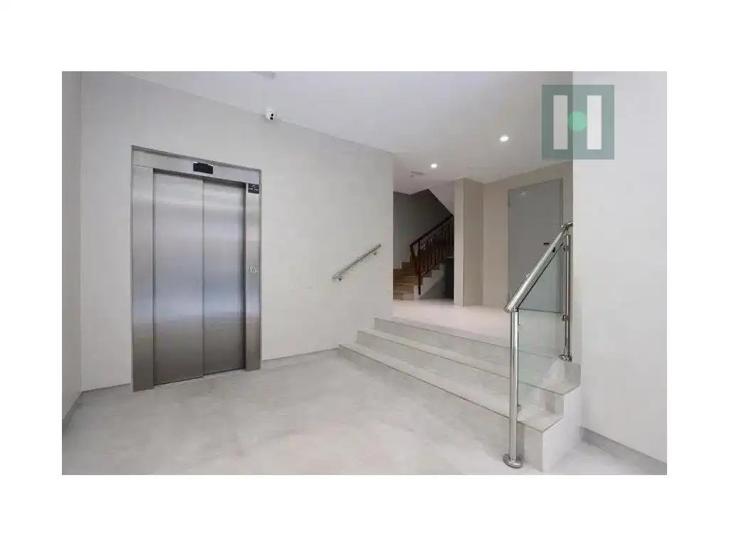 Piso en venta en Plaza Castellini, Casco Antiguo