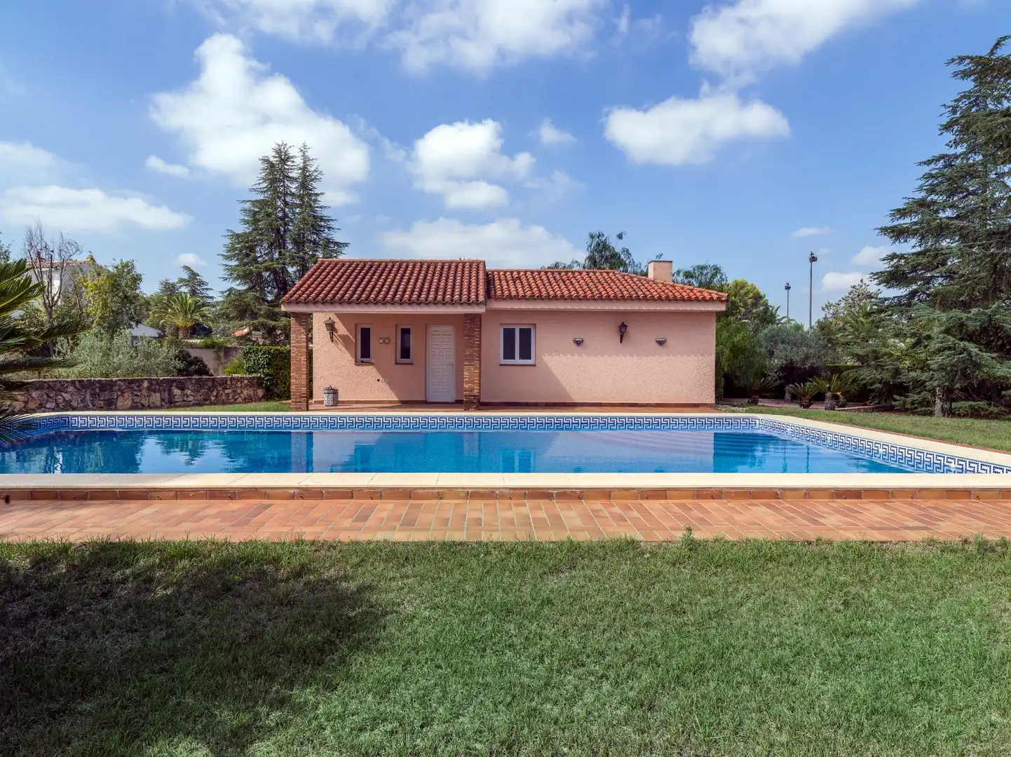 Piscina de Casa o xalet en venda en Ontinyent amb Aire condicionat, Calefacció i Jardí privat