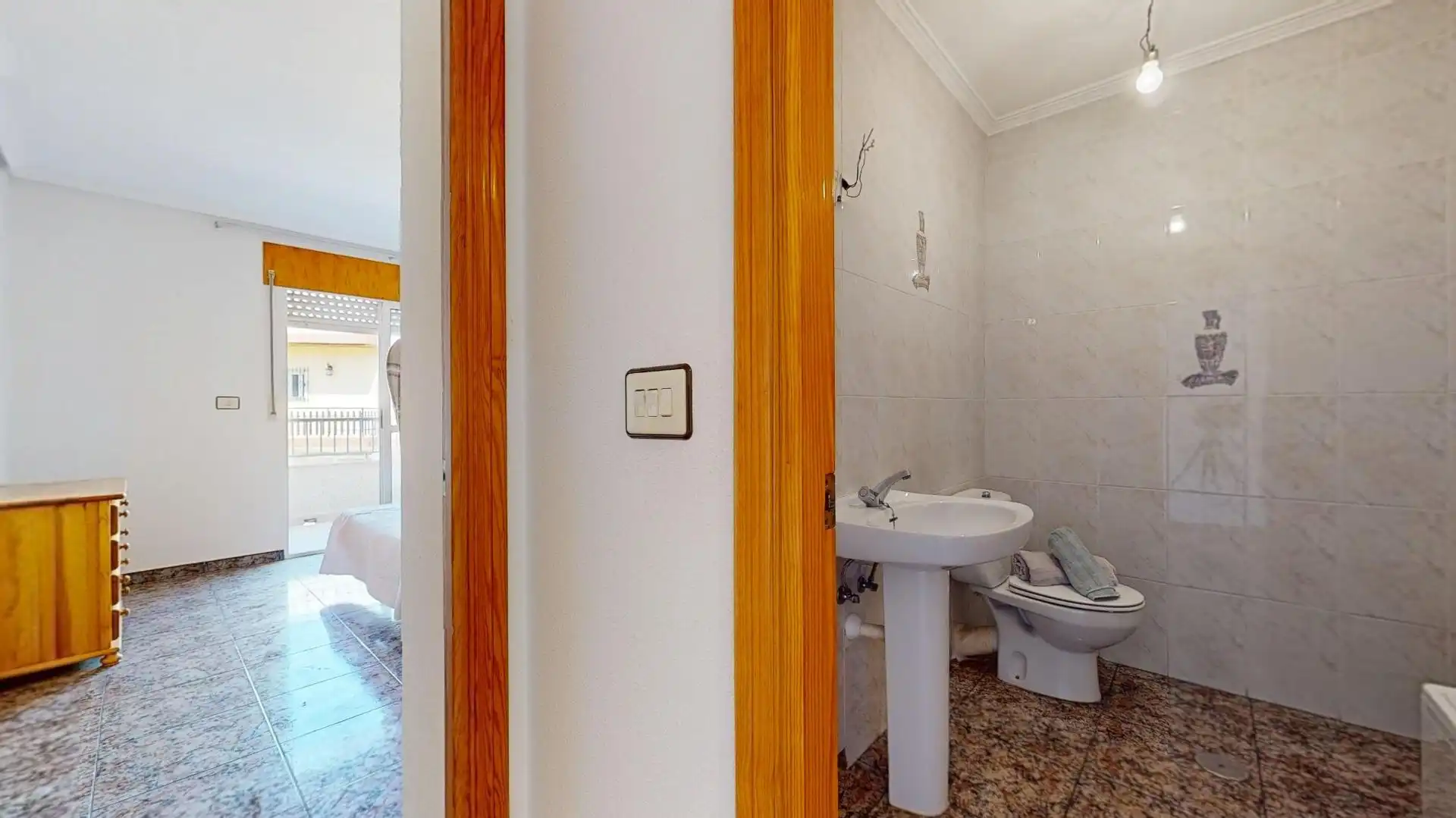 Baño de Casa adosada en venta en San Pedro del Pinatar con Terraza, Amueblado y Balcón