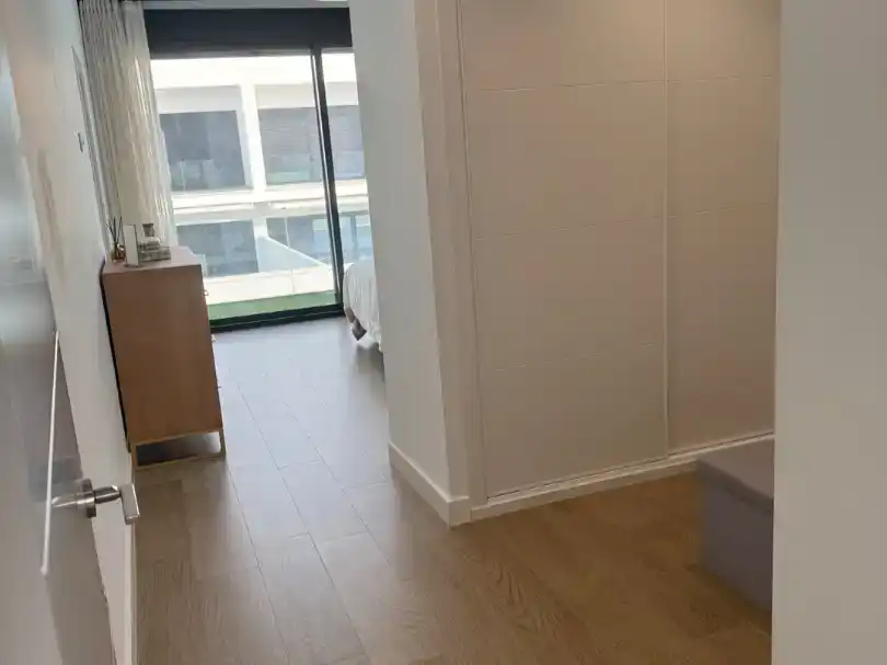 Habitación de Piso en venta en Dos Hermanas con Aire acondicionado, Piscina y Balcón