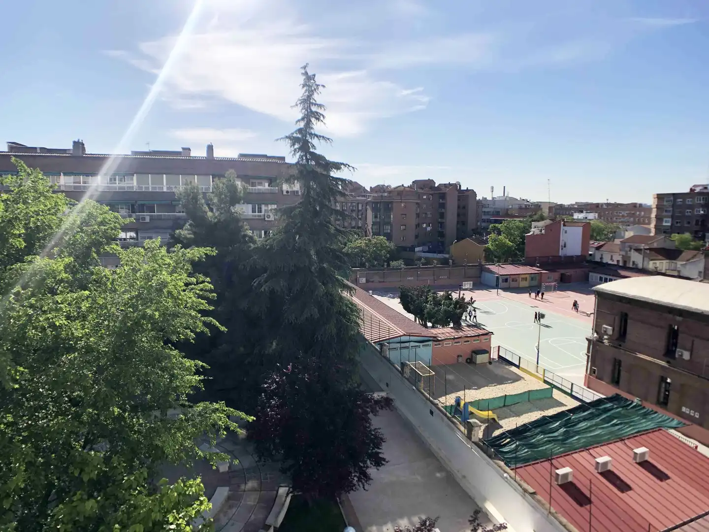 Vista exterior de Piso de alquiler en Madrid con Aire acondicionado, Calefacción y Parquet