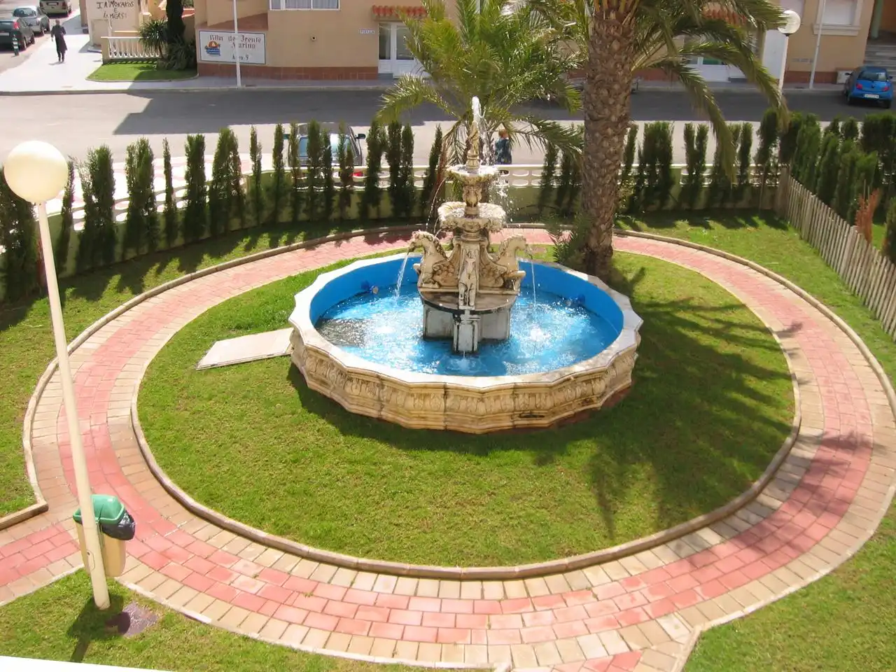 Piscina de Apartament en venda en La Manga del Mar Menor amb Aire condicionat, Calefacció i Terrassa