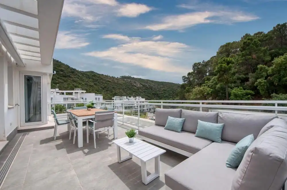 Penthouse with pool for sale in Benahavís pueblo, imagen 10