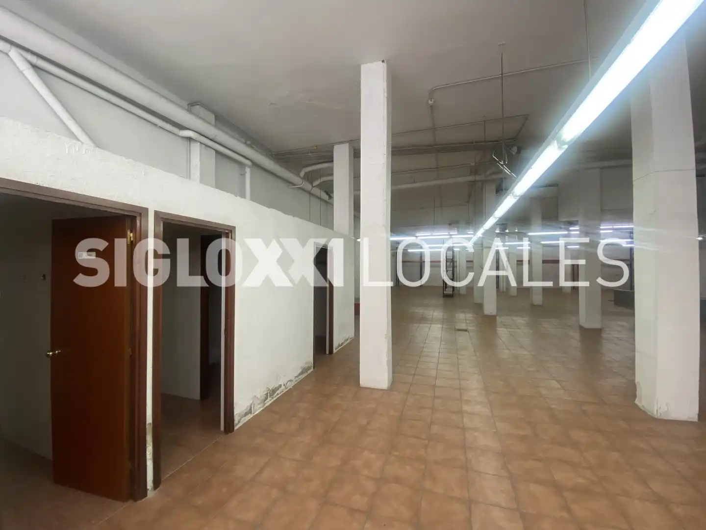 Local commercial à vendre à ROVELLAT, imagen 10