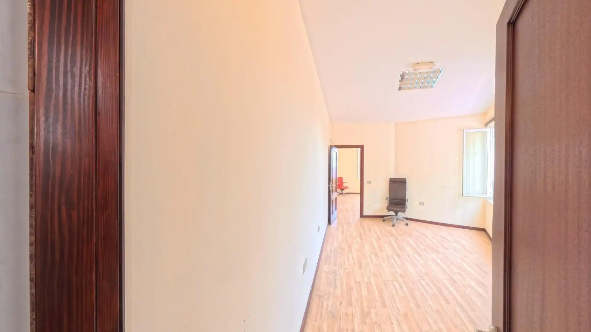 Business premises to rent in Calle BENEHARO, imagen 25