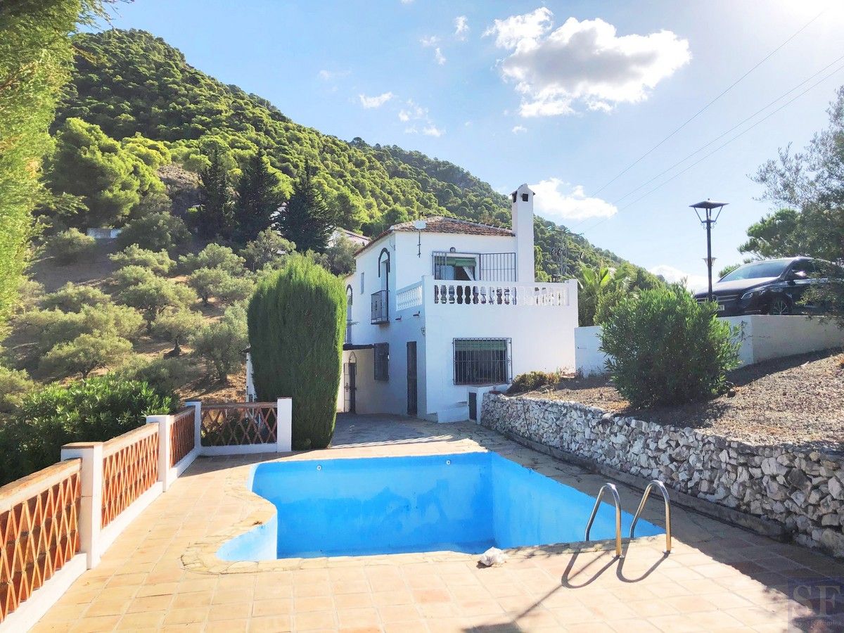 Exterior view of House or chalet for sale in Frigiliana