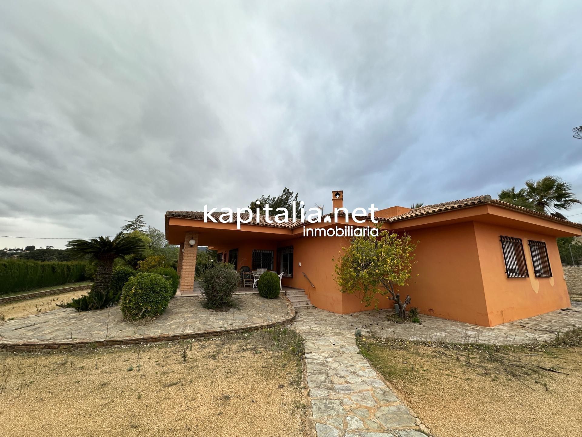 Casa o xalet en venda en Ontinyent amb Jardí privat, Terrassa i Traster