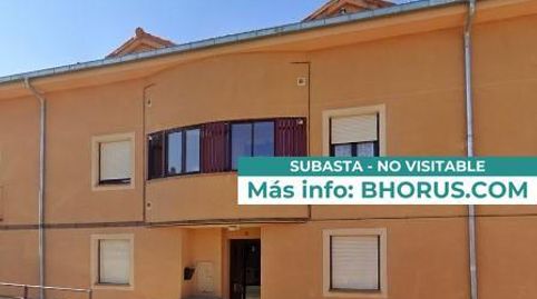 Foto 2 de Piso en venta en Fresnos, 5, Torrecaballeros, Segovia