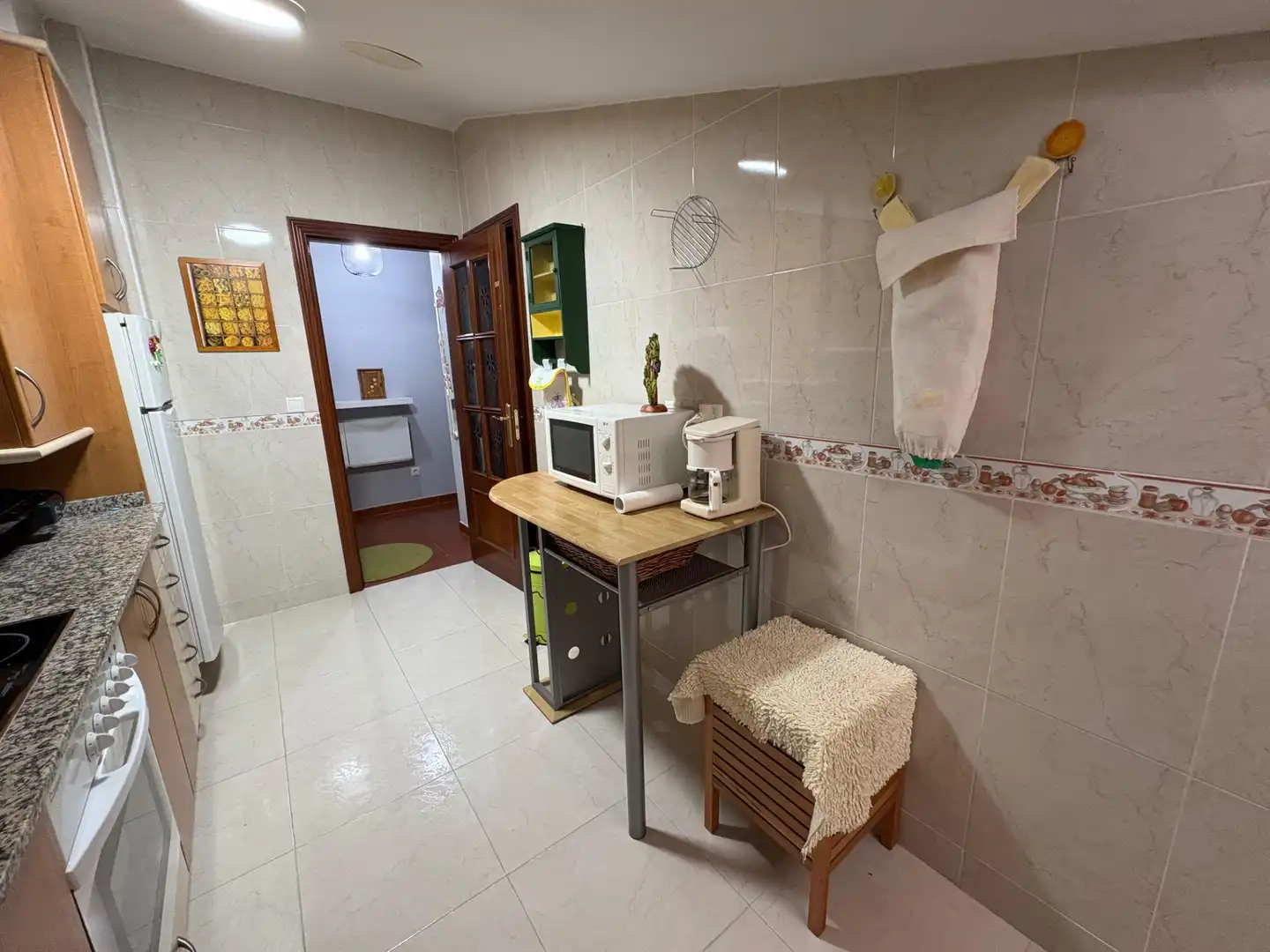 Küche von Wohnung zur Miete in Mugardos mit Heizung und Möbliert