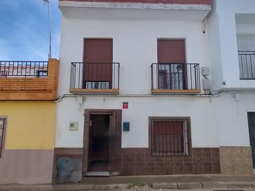 Adossat amb balcó en venda a Periurbano Este - Campiña