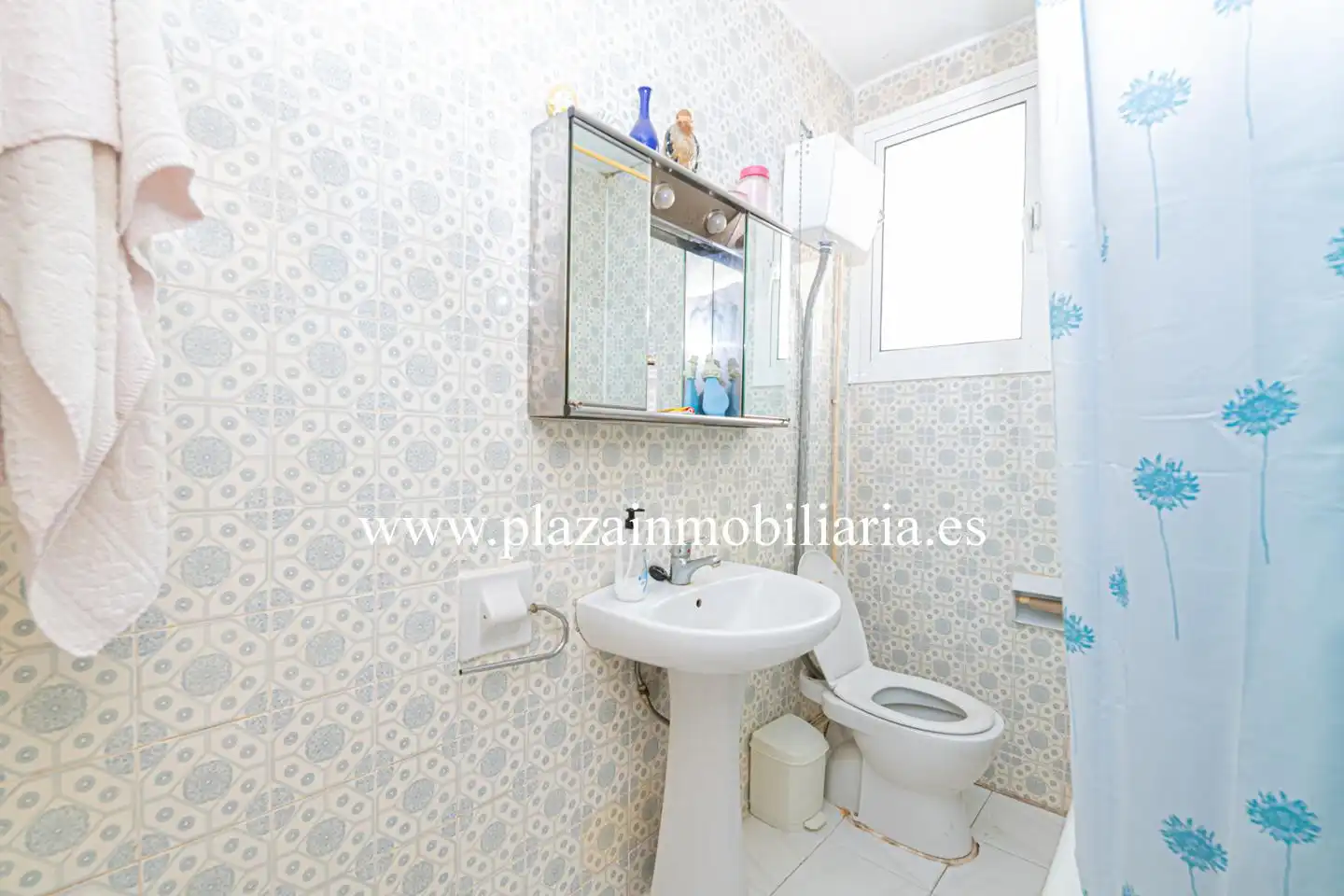 Baño de Casa o chalet en venta en Lucena con Terraza, Trastero y Balcón
