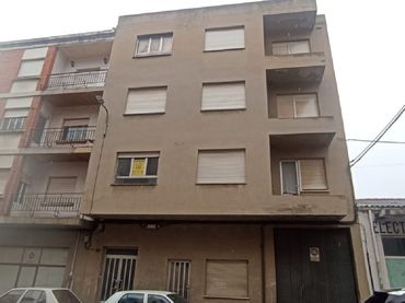 Mixto residencial en venta en La Bañeza