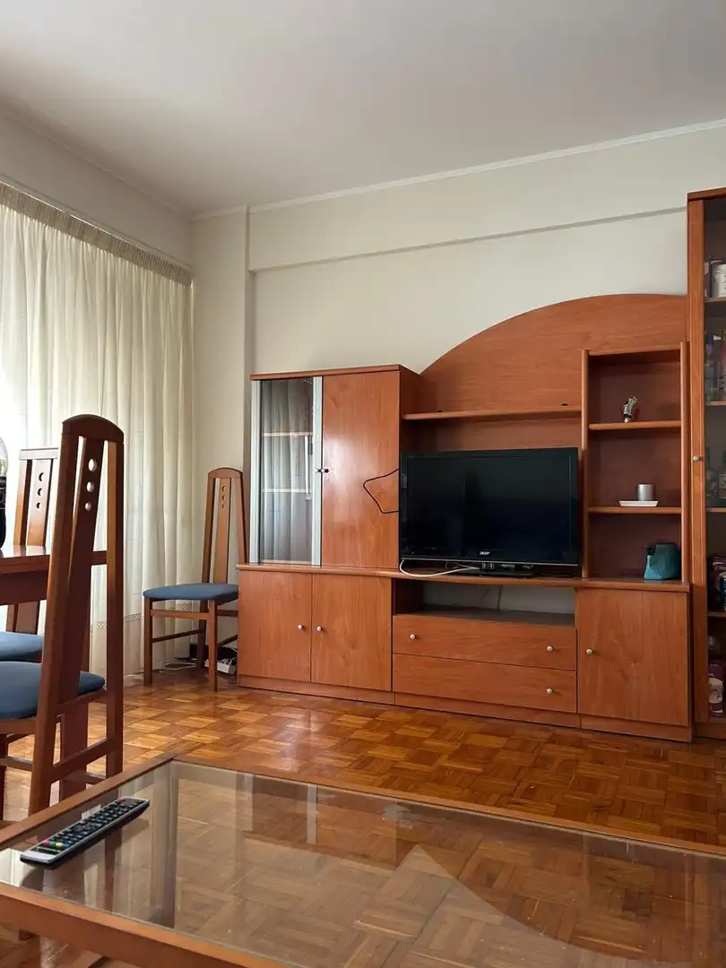 Wohnzimmer von Wohnung zur Miete in A Coruña Capital 