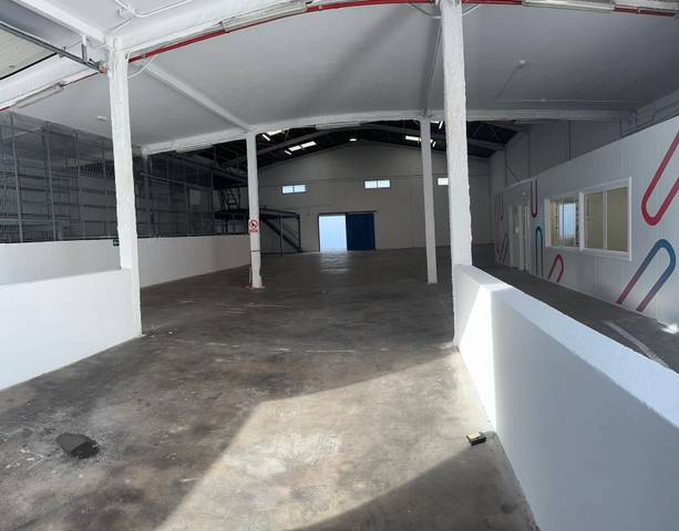 Nave industrial en Venta en Isleta