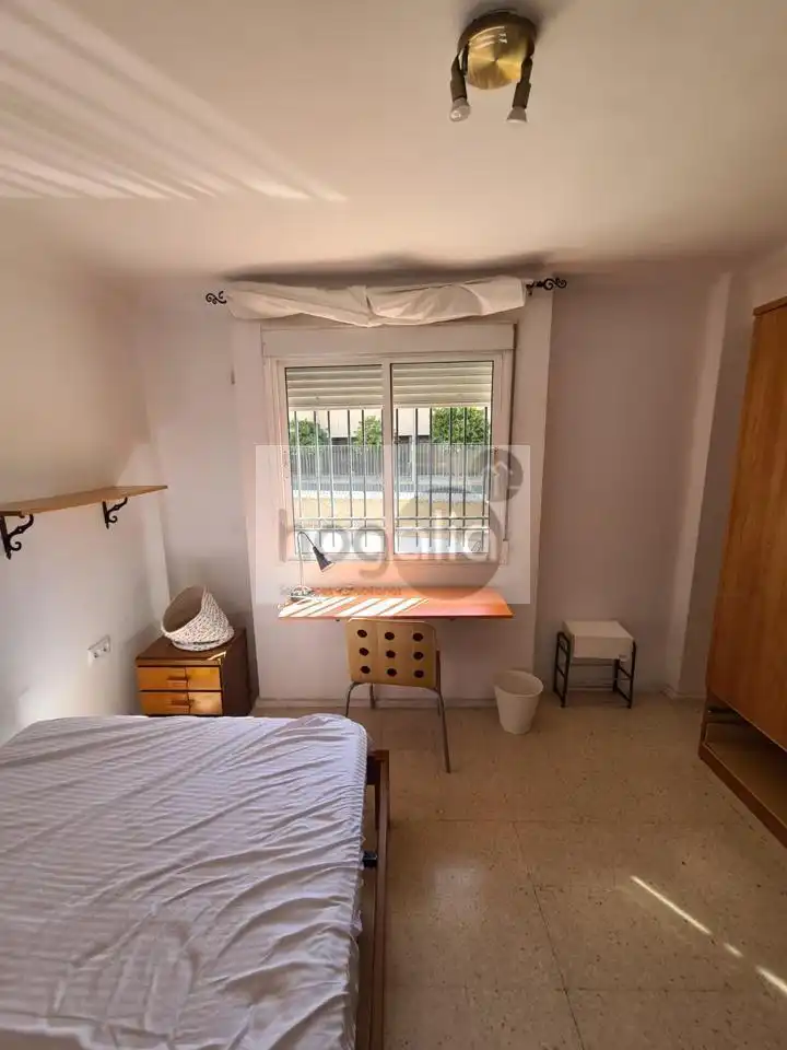 Habitación en El Plantinar – Avda. La Paz - El Juncal