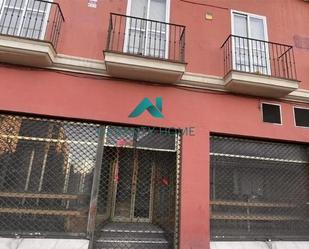 Exterior view of Premises to rent in  Sevilla Capital